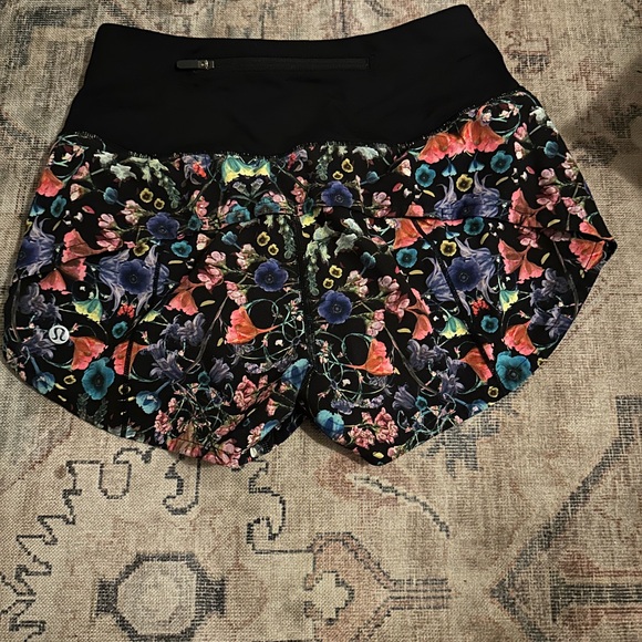 Lululemon shorts - Picture 2 of 3